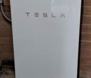Seacliff Recreation Centre - tesla rechargeable battery installed